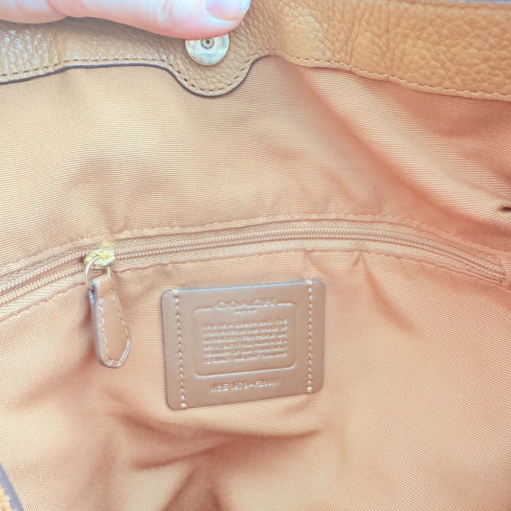 Coach Caramel Leather Shoulder Bag - Picture 7 of 12